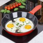 Vilde, Cast Enamel, patelnia żeliwna emaliowana z silikonową nakładką, 30 cm