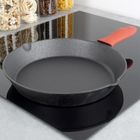 Vilde, Cast Line, patelnia z silikonową nakładką, żeliwna, 30 cm