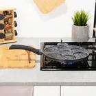 Vilde, Black Line, patelnia do jajek granitowa, 7 otworów, 26 cm