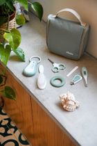 Beaba, kosmetyczka z akcesoriami do pielęgnacji niemowląt, sage green