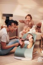 BabyBjörn, Balance Soft Woven/Jersey, leżaczek, jasnoszałwiowy-szary