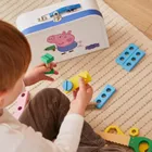 Barbo Toys, Świnka Peppa, zestaw drewnianych narzędzi w walizce