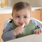 Beaba, zestaw silikonowych pierwszych łyżeczek-gryzaków, praline/clay, 2 szt.