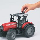 Bruder, Traktor Massey Ferguson 8240
