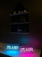 Childhome, It's a Boy, lampka neon
