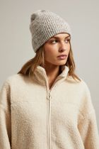 Czapka damska, beżowa, Moodo