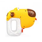 Dumel, Piesek - Bitwa wodna, pistolet na wodę