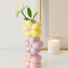 Home Styling Collection, Blomma, ceramiczny wazon dekoracyjny z motywem kwiatów, 23 cm