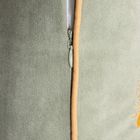 Homla, Camilla, poszewka, welurowa pistacjowa z haftowanymi pszczołami, 45-45 cm