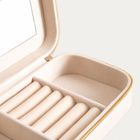 Homla, Rinas, szkatułka na biżuterię, w przeszycia w pasy, beżowa, duża, 20,5-10,5-6 cm