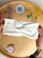 Opaska dziewczęca, prążkowana, ecru, Iltom