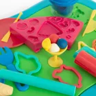 Smiki, stolik z masą plastyczną, 4 kolory i akcesoria