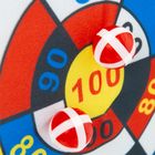 Smiki, tarcza z rzutkami, gra zręcznościowa