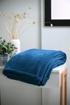 Stof, Clayton, pluszowy koc z barankiem, 130×160 cm