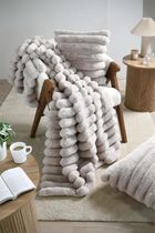 Stof, koc puszysty polary, w grube prążki, 130-160 cm