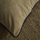 Today, poduszka welwetowa, 45-45 cm, matcha