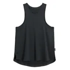 Top sportowy z przewiewnego materiału NOWEAR