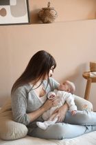 Beaba, Big Flopsy, Fleur de coton Linen, ergonomiczna poduszka rogal dla kobiet w ciąży i karmiących