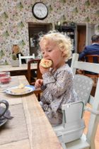 Benbat, Yummigo Plus, walizka z krzesełkiem 3w1, szara