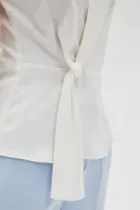 Bluzka damska z krótkim rękawem, biała, Moodo