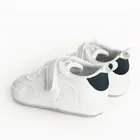 Cool Club, Buciki niechodki niemowlęce, białe