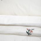 Homla, Floral Dream, pościel, z pranej bawełny z haftem w kwiatki, 160-200 cm