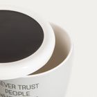 Homla, Kiki, kubek, z pokrywką i czarnym kotem, 0,3l