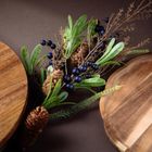 Homla, Tundra, gałązka sztuczna z szyszkami i głogiem, 60 cm