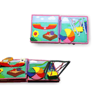 Jolly Designs. Księżniczka. Książeczka sensoryczno-manipulacyjna