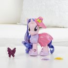 My Little Pony, Explore Equestria, Modny kucyk, Royal Ribbon, figurka z akcesoriami