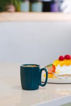 Vialli Design, dwa kubki ceramiczne z uszkiem, 80 ml, Fuori zielone