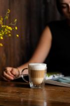 Vialli Design, Livio Duo, komplet 2 szklanek z uchem z podwójną ścianką, 250 ml