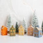 Altom Design, domek porcelanowy LED, khaki, 6,5-6-11 cm