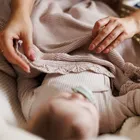 BabyOno, kocyk bambusowy, beżowy, 75-100 cm