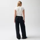 Biały T-shirt z nadrukiem Kuromi NOWEAR