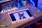 Crayola, podświetlana tablica LED z żelowymi flamastrami, 6 szt.