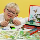 Floss & Rock, Dinozaury, magnetyczna układanka i tablica do rysowania