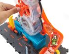 Hot Wheels City, Wyścigowy Warsztat Opon + 3 autka Hot Wheels GRATIS, zestaw promocyjny