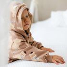 Kombinezon przejściowy chłopięcy z kapturem, beżowy, Eevi