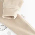 Kombinezon przejściowy chłopięcy z kapturem, welurowy, beżowy, Nicol