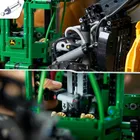 LEGO Technic, Ciągnik zrywkowy John Deere 948L-II, 42157
