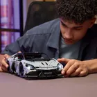 LEGO Technic, Supersamochód Lamborghini Revuelto, 42214