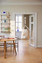 Membantu, uchwyt do futryny na hamak-huśtawkę