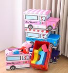 Pojemnik na zabawki z pufą, wóz strażacki