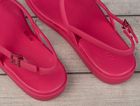 Sandały damskie, różowe, Crocs Miami Thong Flip
