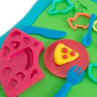 Smiki, stolik z masą plastyczną, 4 kolory i akcesoria