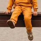 Spodnie dresowe dziecięce, musztardowe, Eevi