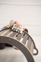 tupti.wood, mały bujak montessori, szary