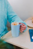 Vialli Design, dwa kubki ceramiczne z uszkiem, 330 ml, Fuori miętowe
