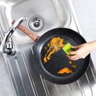 Vilde, Black&Wood, patelnia granitowa, 32 cm